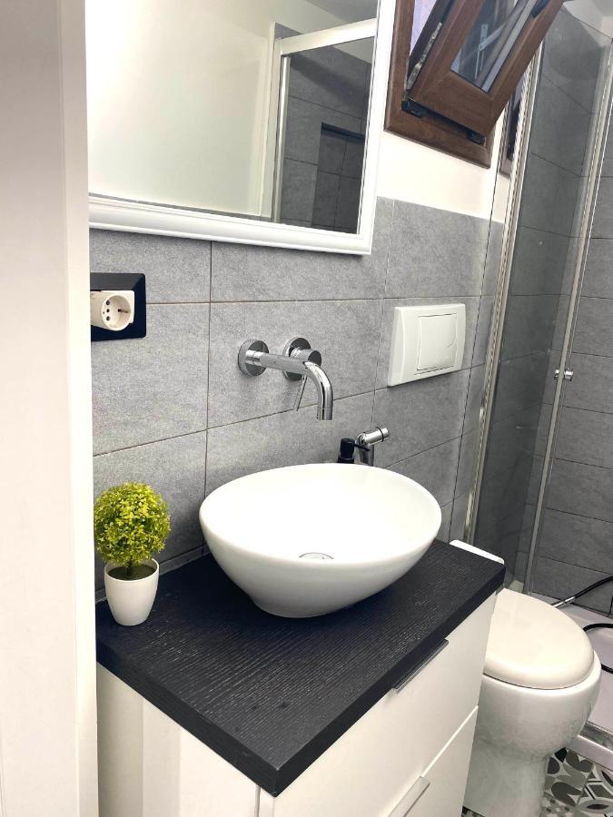 شقة Edo'S House كالياري المظهر الخارجي الصورة