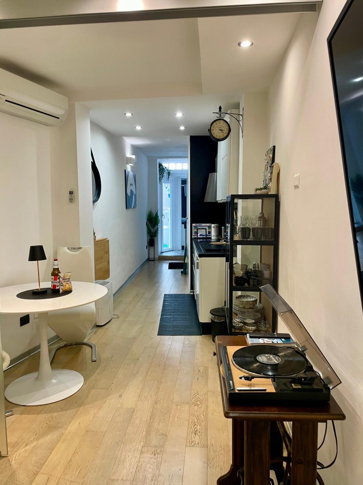شقة Edo'S House كالياري المظهر الخارجي الصورة